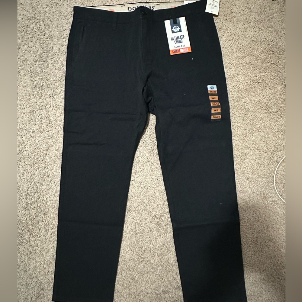 Docker Ultimate Chino Slim Fit 36 x 29 Black